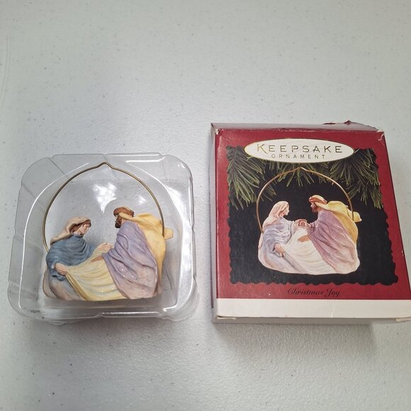 Hallmark Keepsake Ornament Christmas Joy Nativity Scene 1996 Handcrafted By Duan - Picture 2 of 7